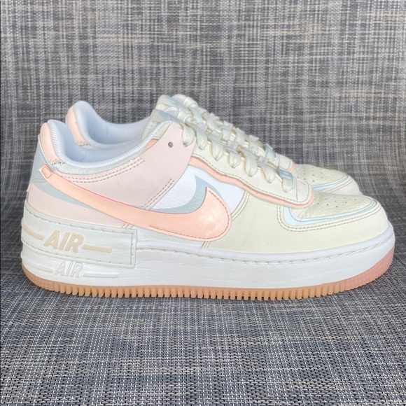 Nike Women's Air Force 1 Shadow 'Coconut Milk Crimson Tint' Lift Sneakers sz 8 - Picture 2 of 12